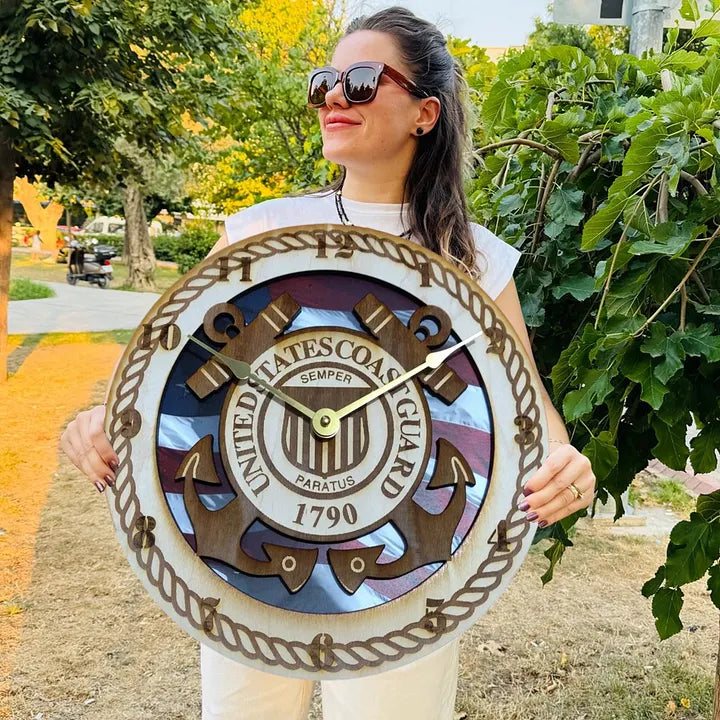 🔥2026 Hot Sale 🔥Rustic Military Wall Decor Clock